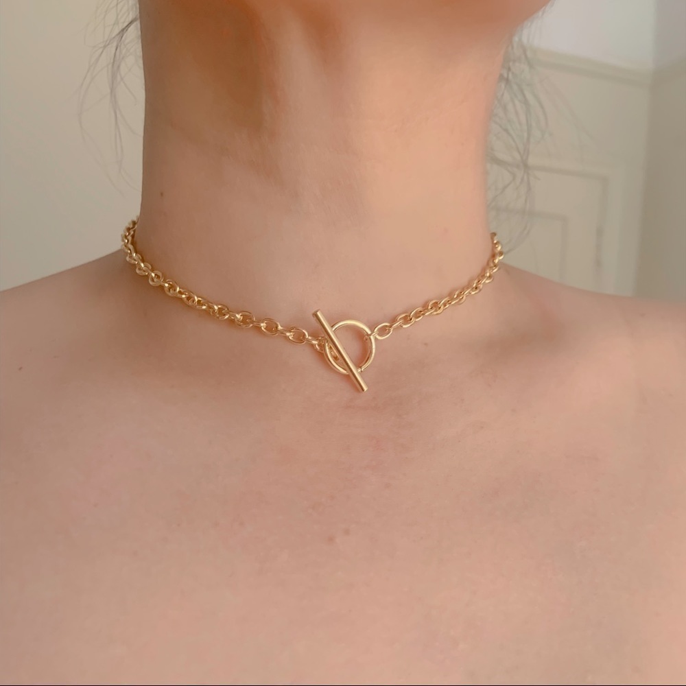 18K gold plated oval link chain choker​​​​​​​​​​​​​​​​​​​​​​​​​​​